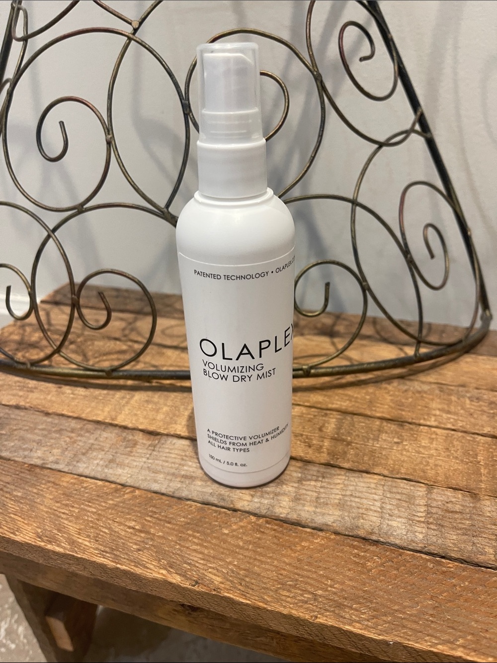 🆕 Olaplex- Volumizing Hair Heat Protective Weightless Blowout Mist